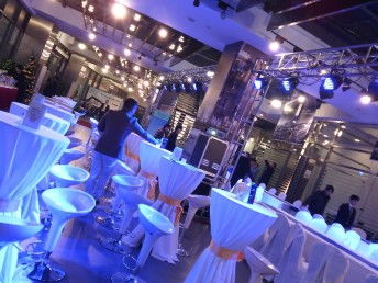 上海專業慶典服務全攻略 舞臺搭建、活動策劃與婚慶廠慶一站式解決方案